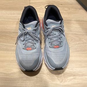 Hoka Bondi 7
